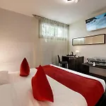 Πανσιόν Ca' Pozzo 4*