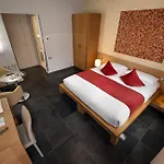 Πανσιόν Ca' Pozzo 4*