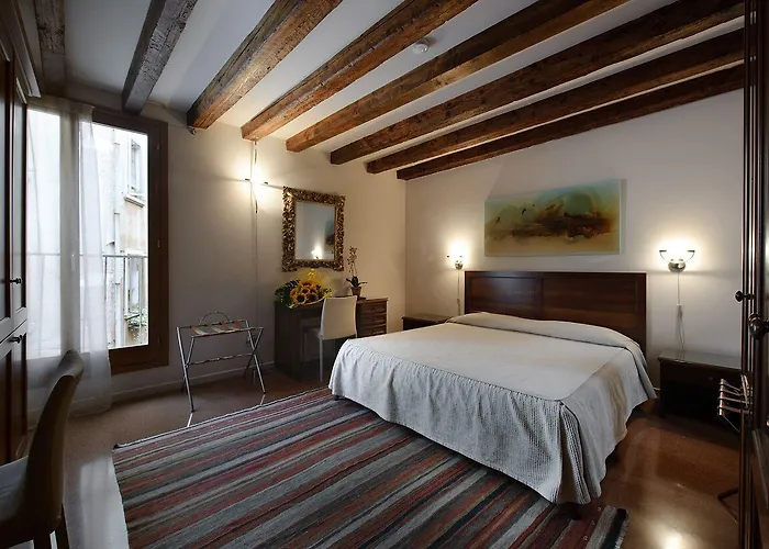 Ca' Pozzo 4* Венеция