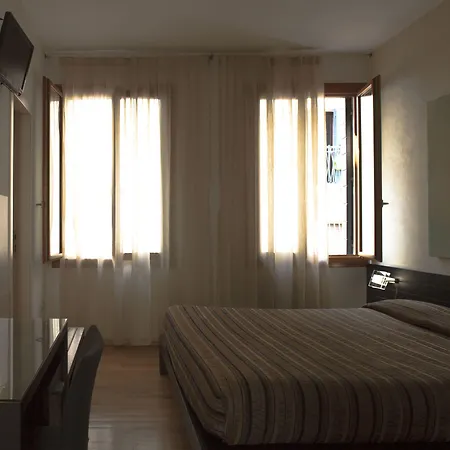 بيت ضيافة Ca' Pozzo