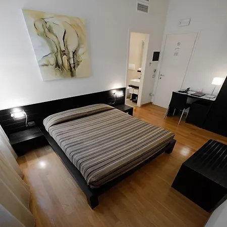 Ca' Pozzo 4* البندقية