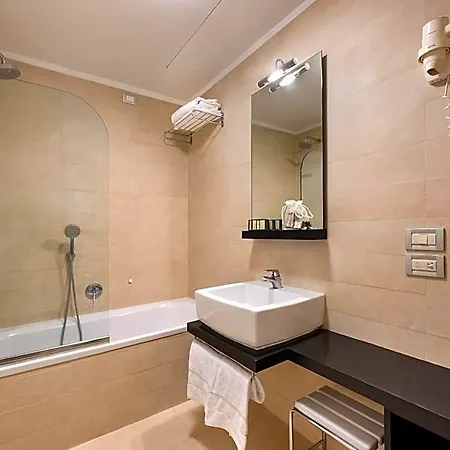 Ca' Pozzo 4*