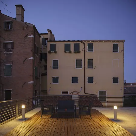 Gæstehus Ca' Pozzo 4*