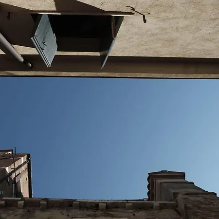 كا بوزو إن فينيس بيت ضيافة البندقية