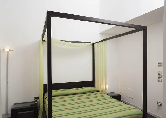 Ca' Pozzo Guest house 4*